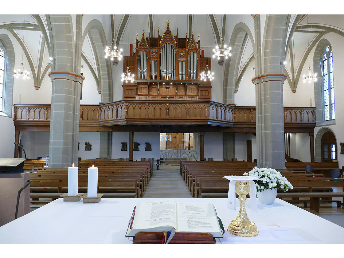 Katholische Stadtpfarrkirche Sankt Crescentius Naumburg (Foto: Karl-Franz Thiede)